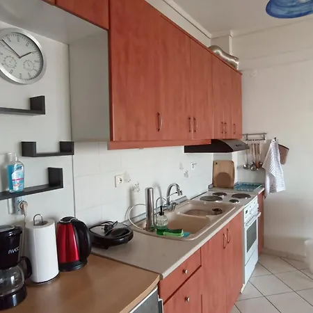 φωτεινό κοντά στον σταθμό κτελ θεσσαλονίκης *