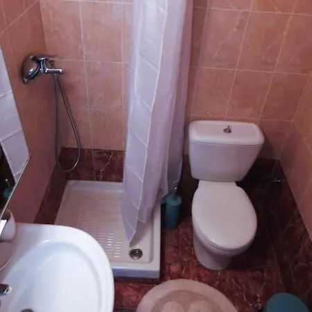 φωτεινό κοντά στον σταθμό κτελ θεσσαλονίκης