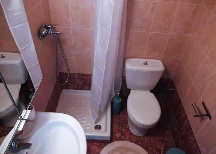 φωτεινό κοντά στον σταθμό κτελ θεσσαλονίκης