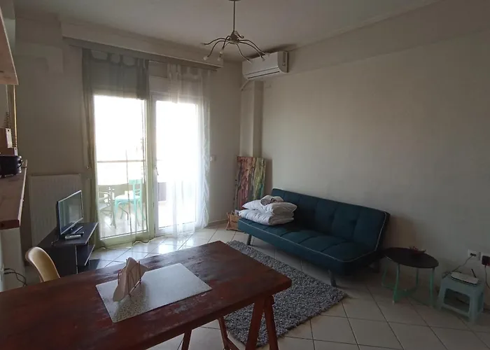 Apartamento φωτεινό κοντά στον σταθμό κτελ θεσσαλονίκης Tessalónica